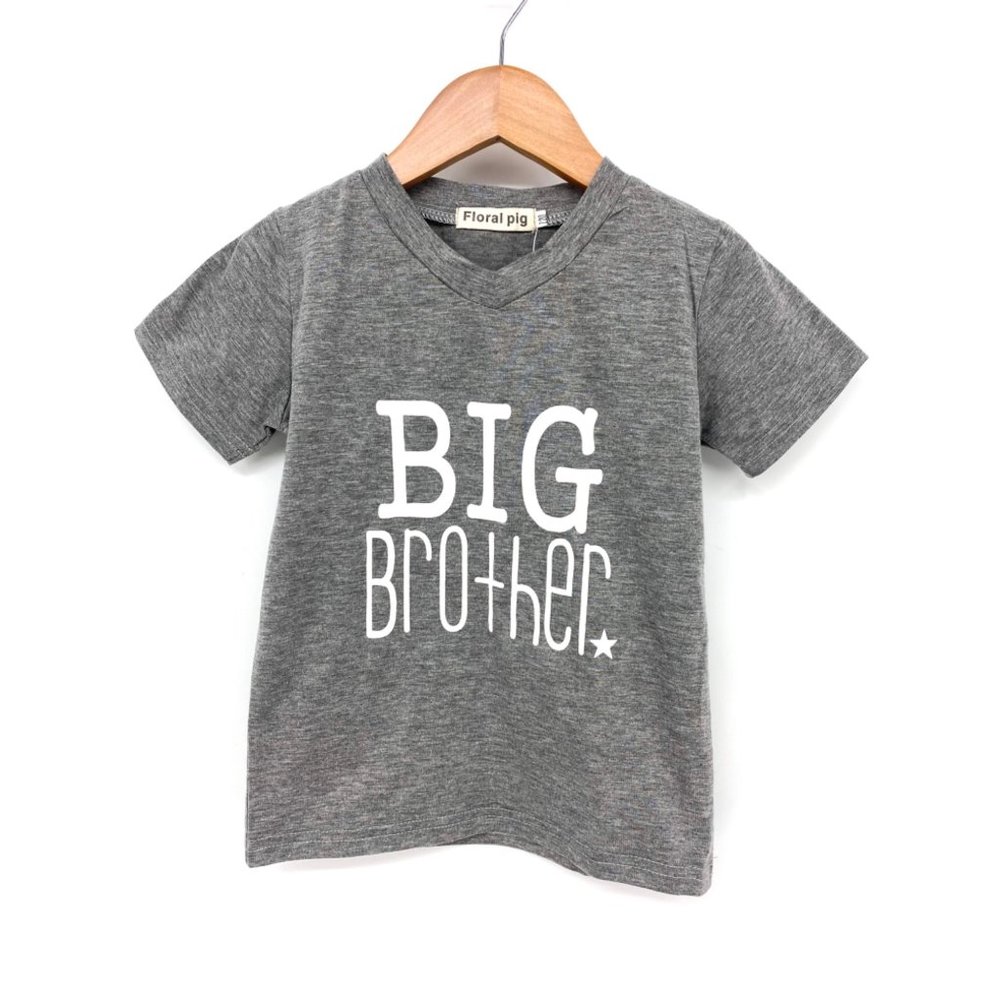 Big Brother v-neck short sleeve t-shirt NEW size 4-5
